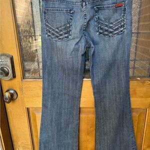 7 For All Mankind Dojo Lattice Flared Wide Leg Jeans in 26
Size: 26
